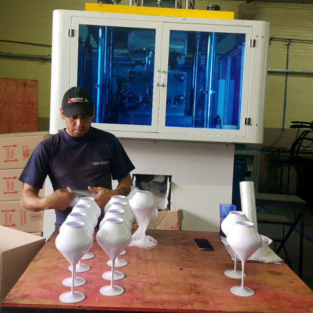 Plastic Wine Champagne Cup Injection Blow Molding Machine