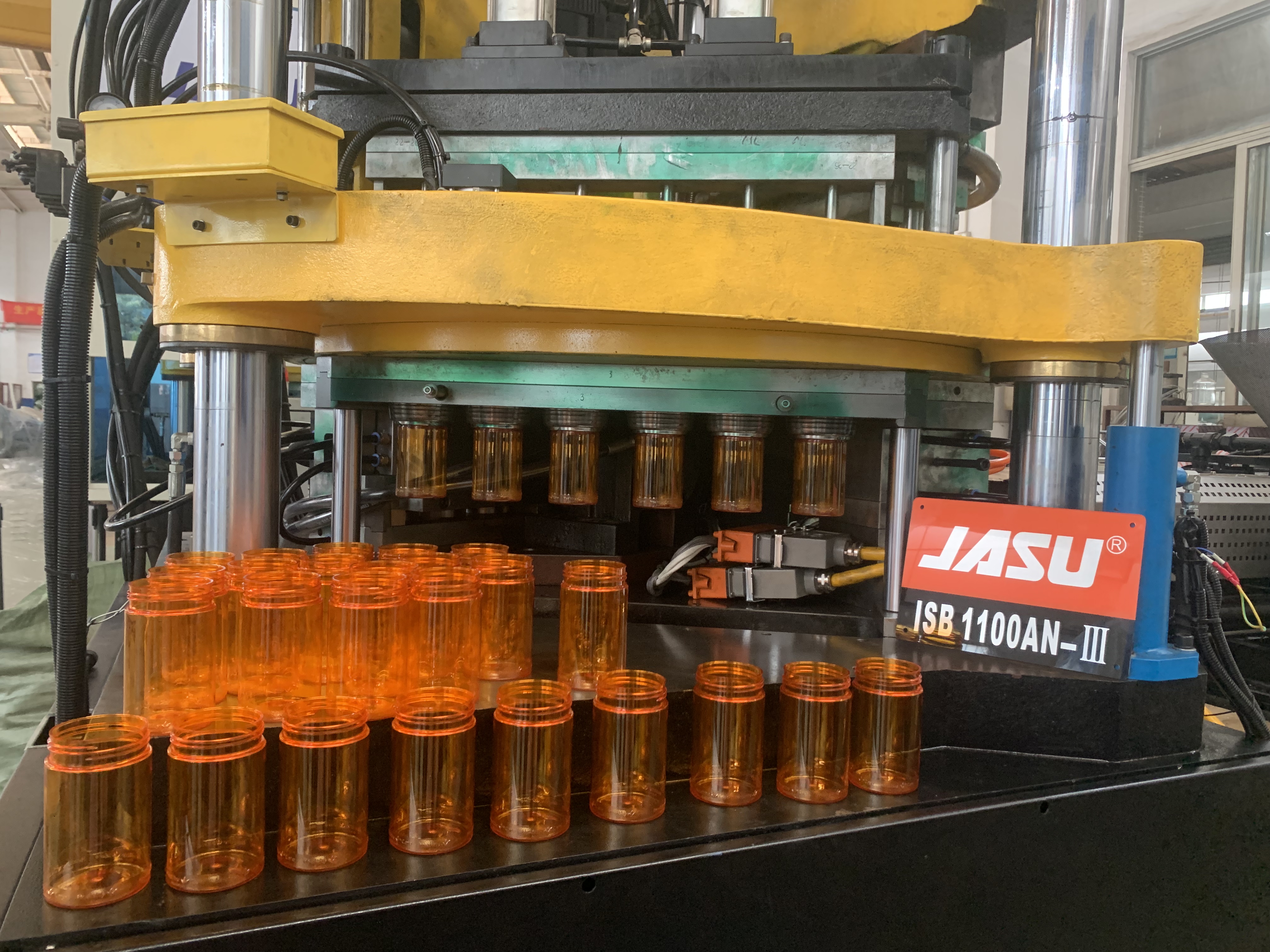 Benefits of Pharmaceutical Container Injection Stretch Blow Molding Machines