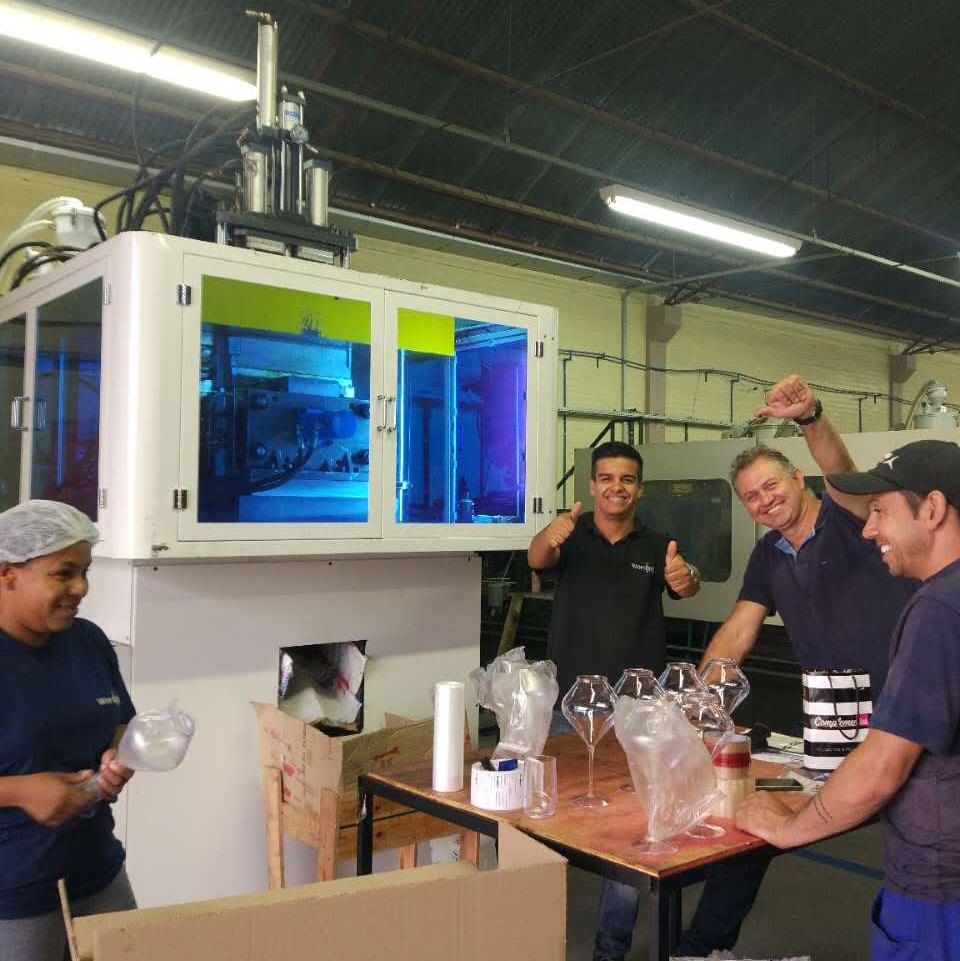 Injection Blowing Molding Machine